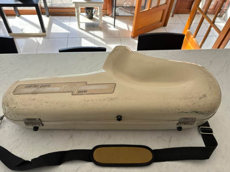 selmer flight case for alto saxophone image 1