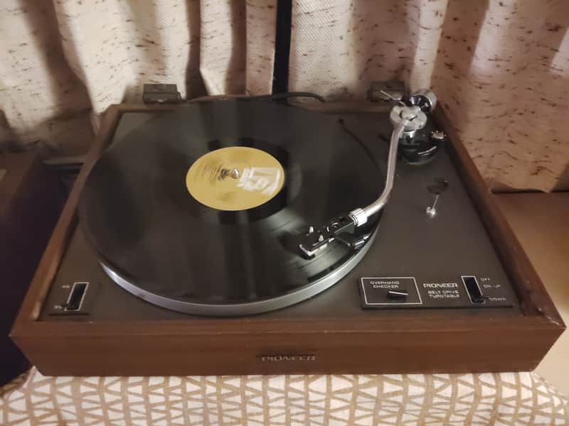 Pioneer PL-120 Vintage Japan 1976 Turntable Tested Working