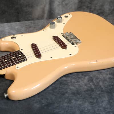 1961 Fender Duo-Sonic - Desert Sand - OHSC image 11
