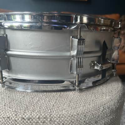 Ludwig No. 404 Acrolite 5x14" 8-Lug Aluminum Snare Drum with Keystone Badge 1963 - 1969 - Matte Aluminum image 3