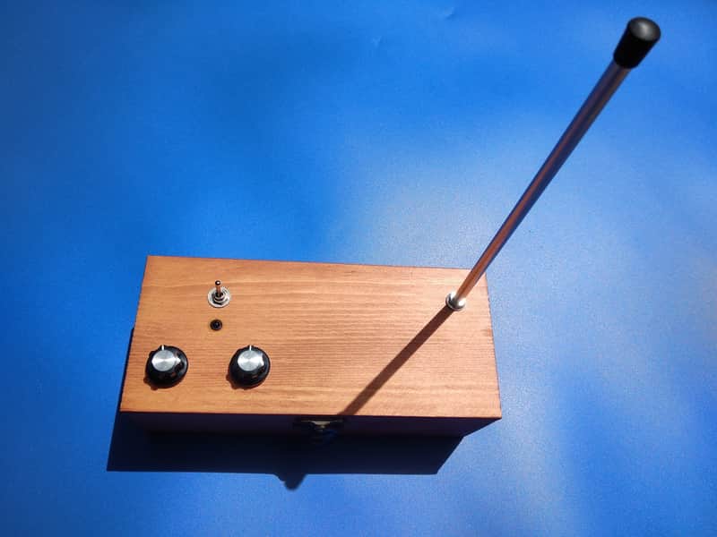 Theremin Planet.  Antenna controlled pitch theremin. Wooden box. image 1