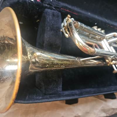 Reynolds Medalist Trumpet, USA, Brass with 7C mouthpiece, case, good condition image 4