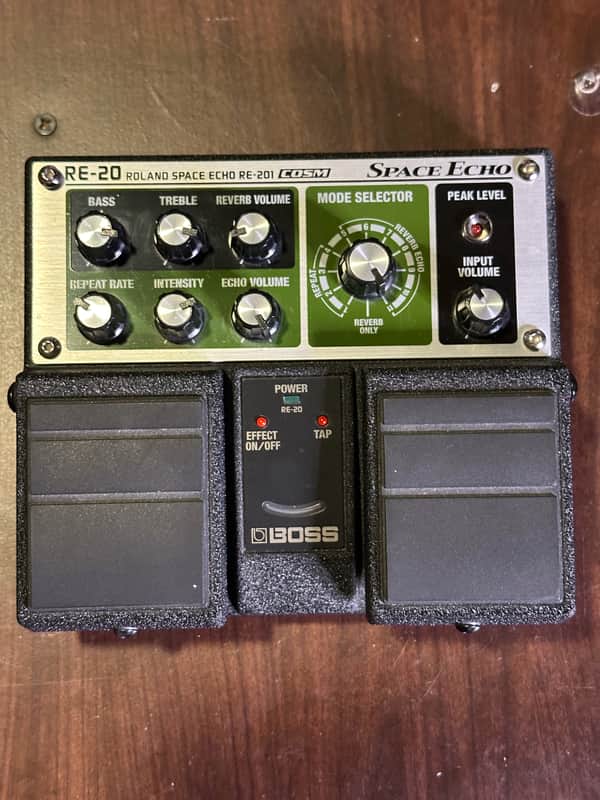 Boss RE-20 Space Echo