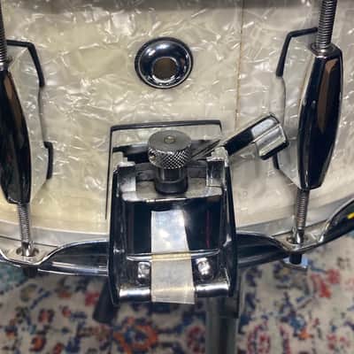 Final Cry - 6x14" 10-Lug Wood Snare Drum - White Marine Pearl image 11