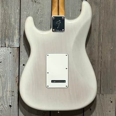 New Fender Player II Stratocaster - White Blonde, Fastest Shipping In The World! Includes A Pro Set Up! image 9