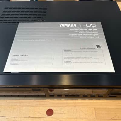 Yamaha T-85 AM/FM Stereo Tuner image 12