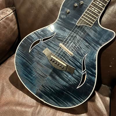 Taylor T5z Pro, "hybrid" electric/acoustic guitar, 2020-2022 - Pacific Blue gloss image 2