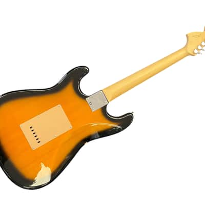 Fender stratocaster 2011 - tobacco burst image 7