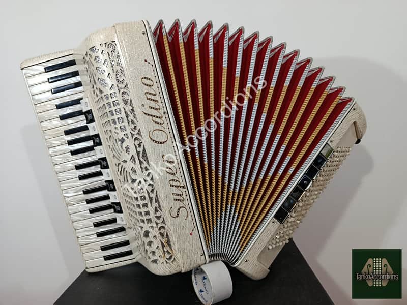 Piatanesi Super Odino (4/5 reeds, LMMM, tone chamber) accordion image 1