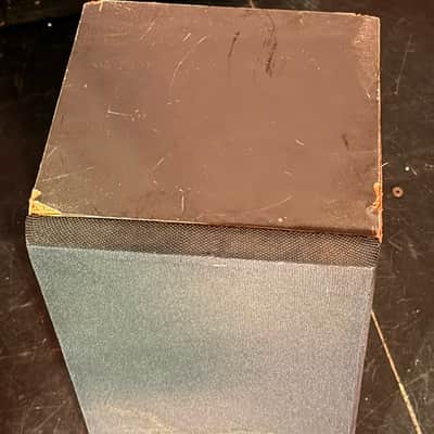 Toa Model 280-me Bookshelf Speakers image 3