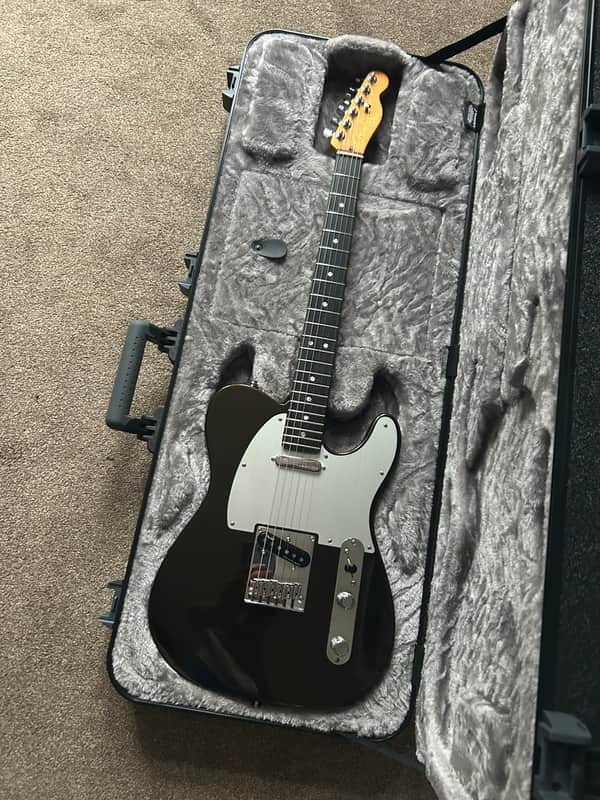 Fender American Ultra II Telecaster with Ebony Fretboard 2024 - Present - Texas Tea