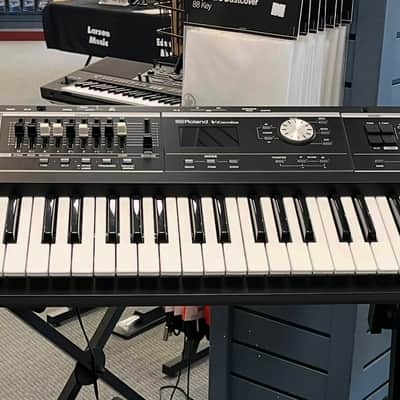 Roland V-Combo VR-09-B 2021