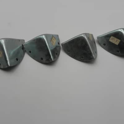 unbranded amp corners- heavy duty image 2