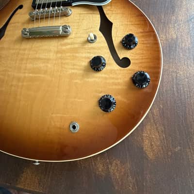 Gibson Custom Shop ES-335 _ 2010 - Figured Light Burst image 5