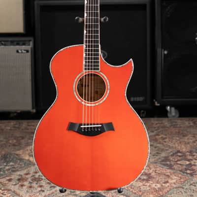 Taylor Doyle Dykes Signature Model Thin Body Grand Auditorium Acoustic/Electric Guitar with Hardshell Case image 3