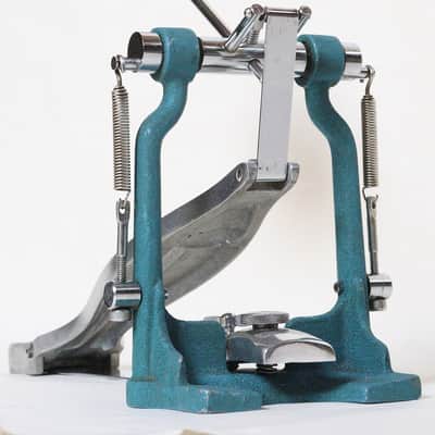 Slingerland AA Bass Drum Pedal, Ball Bearing Action, Scroll Footboard, Blue Textured Finish - 1959 to '60 image 16