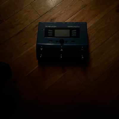 TC Helicon VoiceLive Play 2012 - Present - Blue image 1