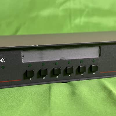 Extron MLS 306 MediaLink Switcher image 2