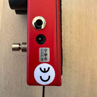 MXR M102 Dyna Comp 1995 - Present - Red image 6