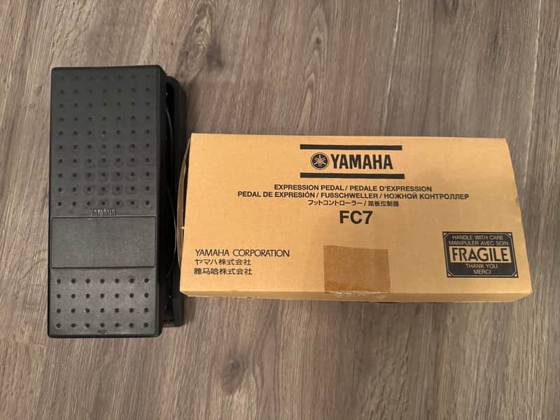 Yamaha FC7 Volume Pedal image 1