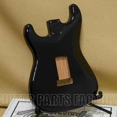 099-8003-706 Genuine Fender Black Classic Series 60s Strat SSS Alder Guitar Body Vintage Bridge image 4