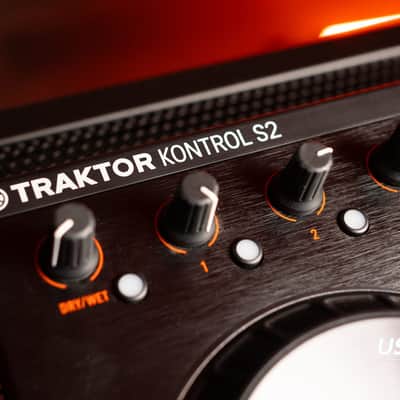 Native Instrument Traktor Kontrol S2 Mk2 image 5