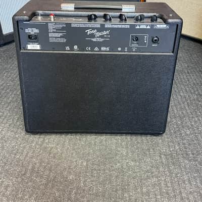 Fender "TONE MASTER® FR-10" 120v, 1000w guitar amplifier combo image 3