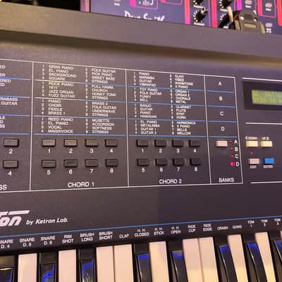 Rare Vintage Analog Solton Ts4k synth keyboard and the MS40 Expander with PSU, rare foot controller, manual and schematic! image 8