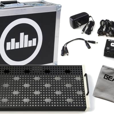 Temple Audio Solo 18 Vintage White Pedalboard w/Flight Case, Power Supply, and Cloth image 1