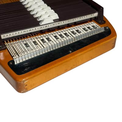Vintage 1960s Oscar Schmidt 15-Chord Autoharp w/ Original Case & Accessories image 9