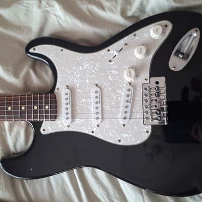 Fender Standard stratocaster 1995 - Black image 4