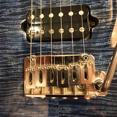 Suhr Modern Pro M7 Trans Whale Blue with G & G fitted hard case + tools image 4