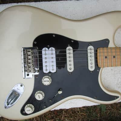Fender Stratocaster Guitar, 2008, USA, Blizzard Pearl, Suhr & D. Allen Pu's, Great Guitar image 3
