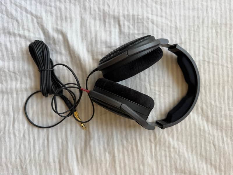 Sennheiser HD600 image 1