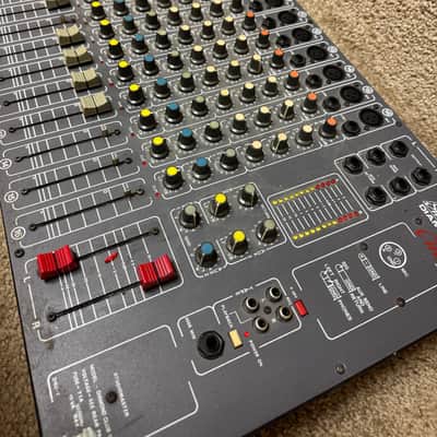 Studiomaster Diamond 16-2 Club Mixer image 6