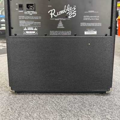 Fender Rumble 25 V3 25-Watt 1x8" Bass Combo 2015 - Present - Black image 6