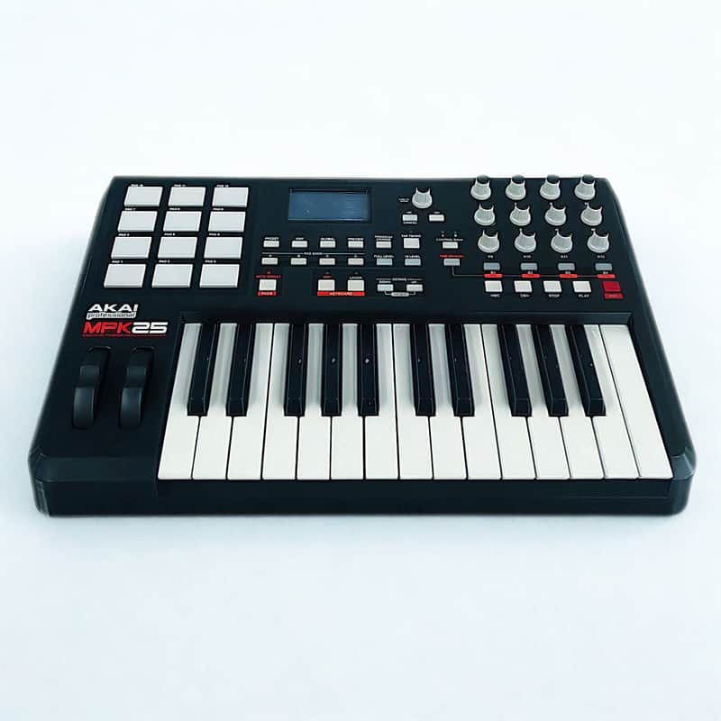 AKAI Professional MPK25 MIDIキーボード 本体 Akai MPK25 | Reverb Canada