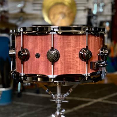 DW Collector’s Series 6.5x14 Purpleheart Wood Snare Drum - Natural image 4