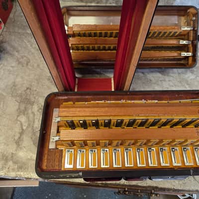 Contello Italian accordion 15.5"keyboard 3/5 reed lightweight Guerrini build image 9