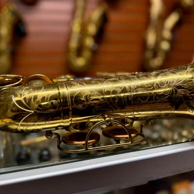 Martin Committee III 208xxx Alto Saxophone image 10