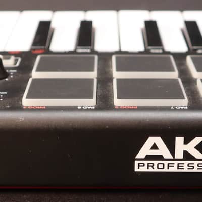Akai MPK Mini MKIII 25-Key MIDI Controller 2020 - Present - Black image 6