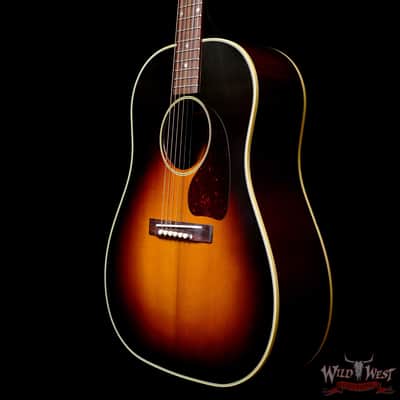 Gibson Custom Shop 1942 Banner J-45 Vintage Sunburst 3.80LBS image 2