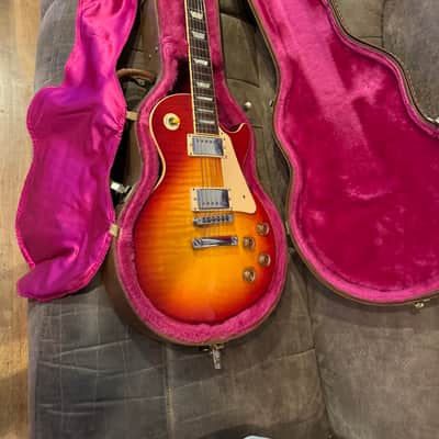 2008 Les Paul Standard Traditional, Premium Finish “Heritage Cherry Sunburst" image 3