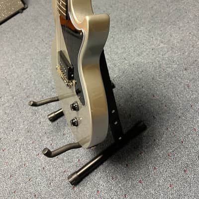 Gibson Billie Joe Armstrong Signature Les Paul Junior 2023 - Present - Silver Mist image 8