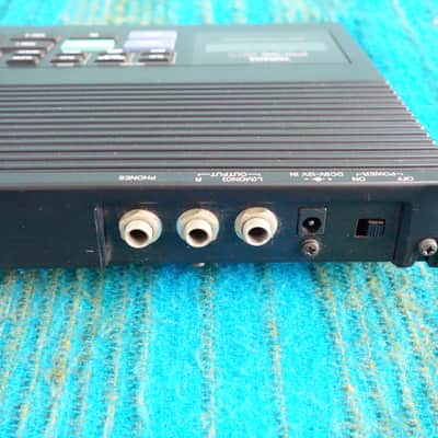 Yamaha RX21 Digital Rhythm Programmer / Drum Machine w/ AC Adapter - J028 image 13