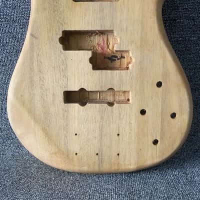 Unfinished 5/6 String Bass Body with Active PJB Pickups DIY Project image 3