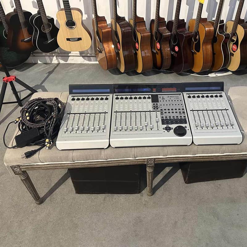 Mackie MCU Pro Universal USB/MIDI DAW Controller with Two Mackie MCU XT Pro Extenders (Pre-Owned) image 1