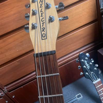 Danelectro Hodad with Tremolo 1998 - 2004 - Black/Gold Pearl image 9
