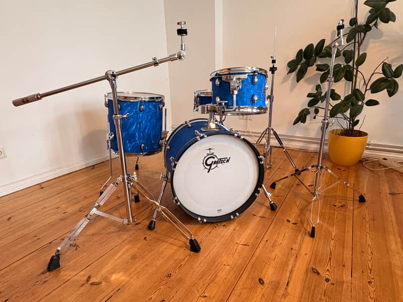 Gretsch Catalina Club Studio Blue Satin Flame Drum Set 2022 - Blue Satin Flame image 1