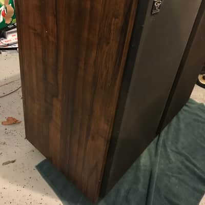 Cerwin Vega D-9 Walnut 15" beautiful vintage 350 watt floor standing stereo speakers image 12